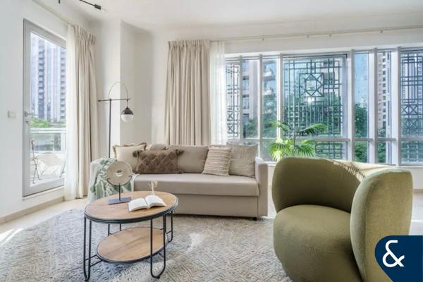 Residences 8 | Furnished | Vacant December